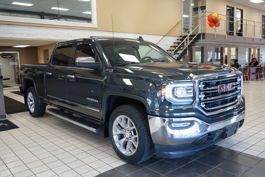 Used 2018 GMC Sierra 1500 SLT AWD/4WD image 18