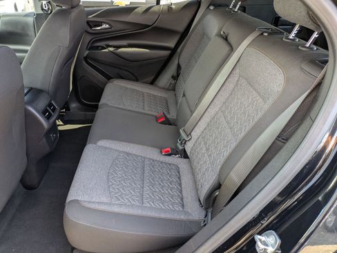 Used 2022 Chevrolet Equinox LT image 24