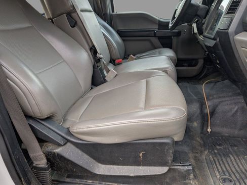 Used 2018 Ford F250 XL w/ Power Equipment Group AWD/4WD image 37