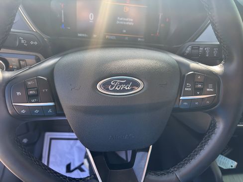 Used 2023 Ford Escape Active image 15