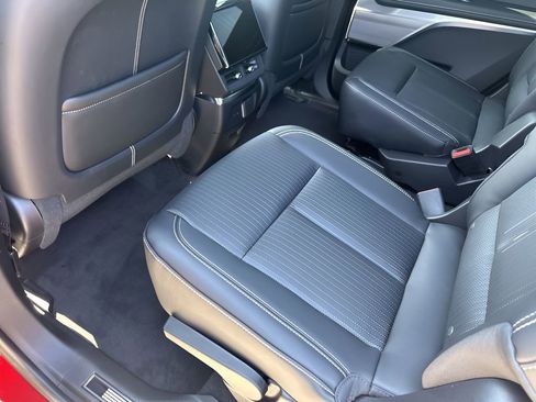 New 2026 Cadillac Vistiq Luxury image 18