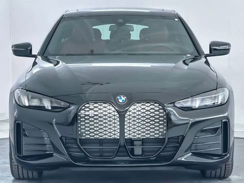 New 2026 BMW i4 eDrive40 w/ M Sport Package RWD image 10