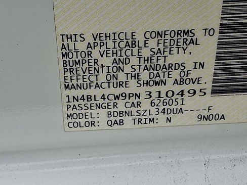 Used 2023 Nissan Altima 2.5 SR image 25