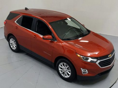 Used 2020 Chevrolet Equinox LT FWD image 19