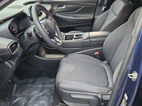 Used 2023 Hyundai Santa Fe SE image 11