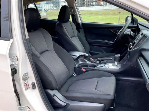 Used 2019 Subaru Impreza 2.0i image 7