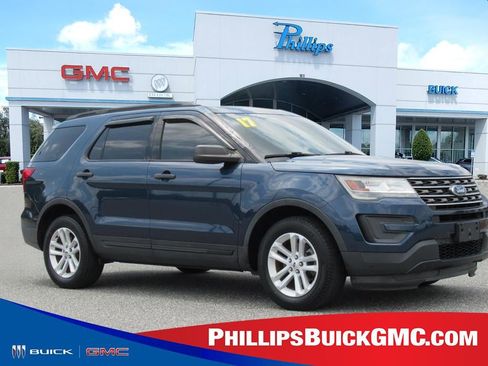 Used 2017 Ford Explorer FWD image 1