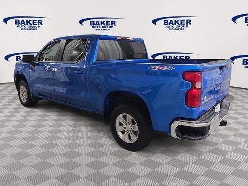 Used 2025 Chevrolet Silverado 1500 LT AWD/4WD image 3