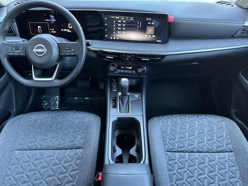 New 2026 Nissan Kicks SV image 15