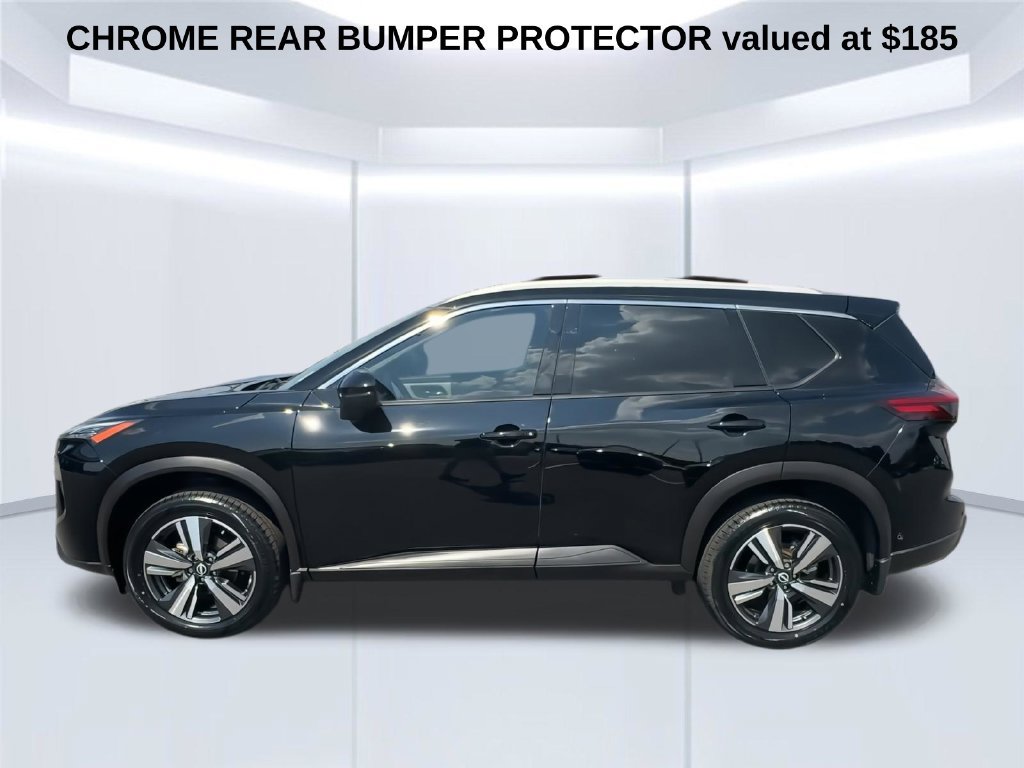 Used 2025 Nissan Rogue SL FWD image 7