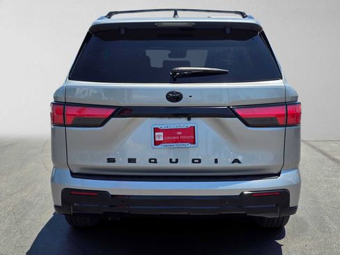 Certified 2024 Toyota Sequoia Platinum AWD/4WD image 4