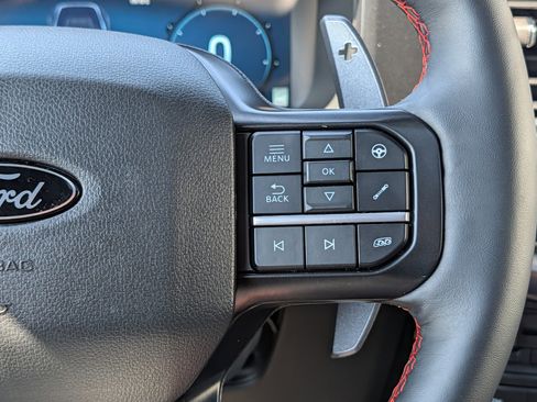 Used 2025 Ford F150 Raptor image 28