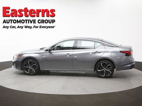 Used 2023 Nissan Altima 2.5 SR AWD/4WD image 60