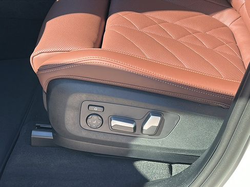 New 2026 BMW X5 sDrive40i w/ M Sport Package image 12