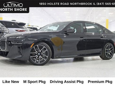 Used 2025 BMW 740i xDrive AWD/4WD image 1