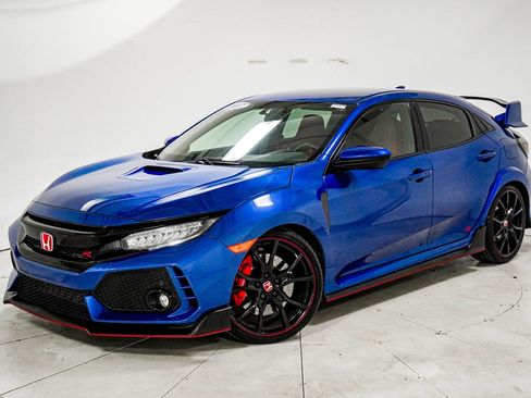 Used 2017 Honda Civic Type R image 1