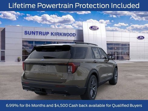 New 2026 Ford Explorer ST-Line w/ ST-Line Street Pack AWD/4WD image 10