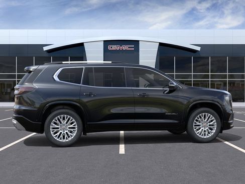 New 2026 GMC Acadia Denali w/ Super Cruise Package FWD image 5