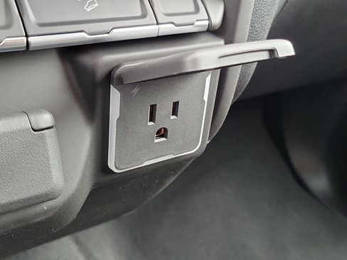 New 2026 Chevrolet Silverado 2500 Custom AWD/4WD image 9