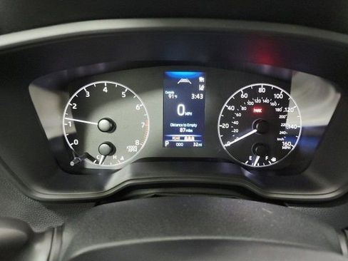 Certified 2024 Toyota Corolla Cross LE AWD/4WD image 59