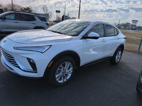 New 2026 Buick Envista Preferred w/ Convenience I Package image 2