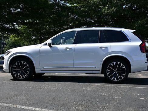 Used 2026 Volvo XC90 B6 Plus AWD/4WD image 4