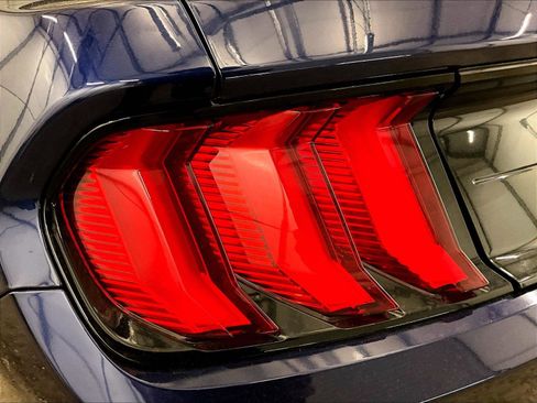 Used 2020 Ford Mustang Premium RWD image 28