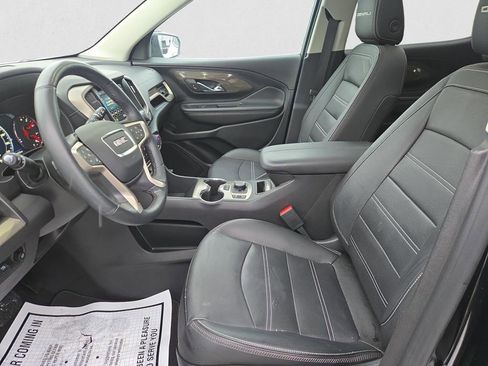 Used 2023 GMC Terrain Denali w/ Denali Premium Package image 15