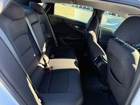 Used 2024 Chevrolet Malibu LT image 15