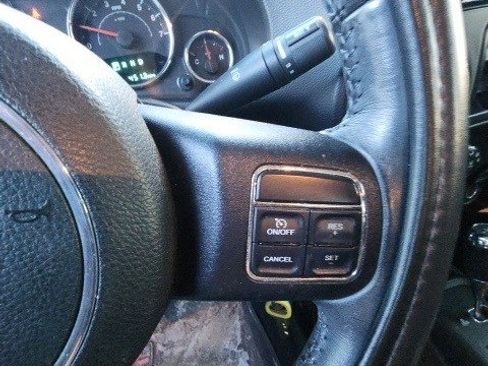 Used 2013 Jeep Wrangler Unlimited Sport image 24