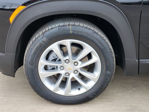 New 2026 Chevrolet TrailBlazer LS FWD image 11