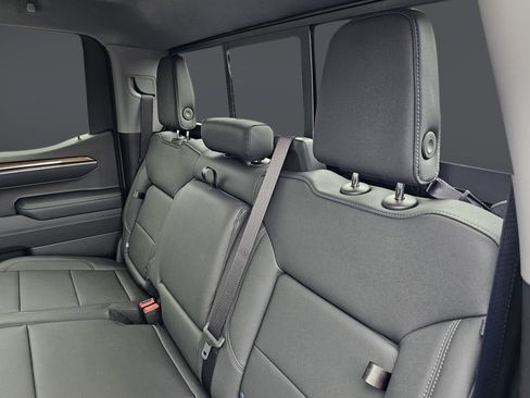 New 2026 Chevrolet Silverado 1500 LT Trail Boss w/ LT Trail Boss Premium Package image 18