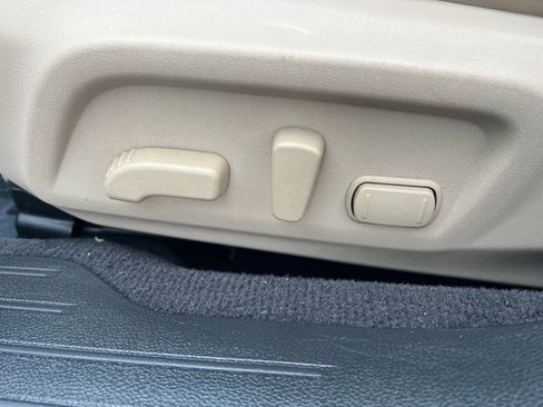 Used 2018 Subaru Legacy 3.6R Limited image 13