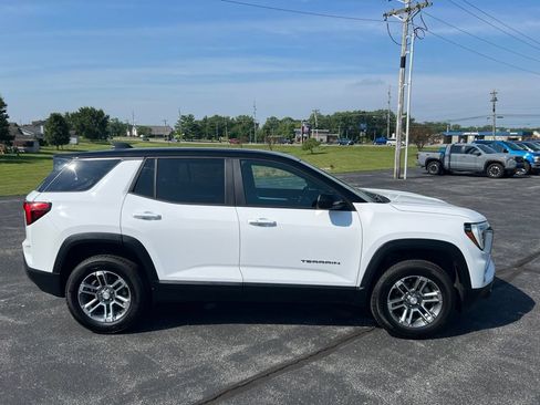 Used 2025 GMC Terrain Elevation FWD image 27
