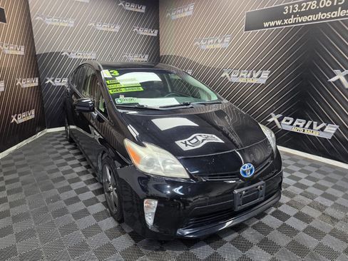 Used 2013 Toyota Prius Three image 6