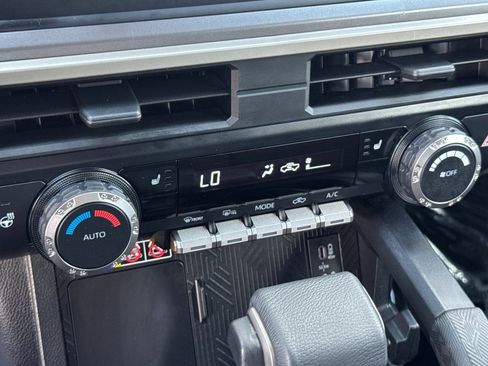 Used 2024 Toyota Tacoma SR5 image 18