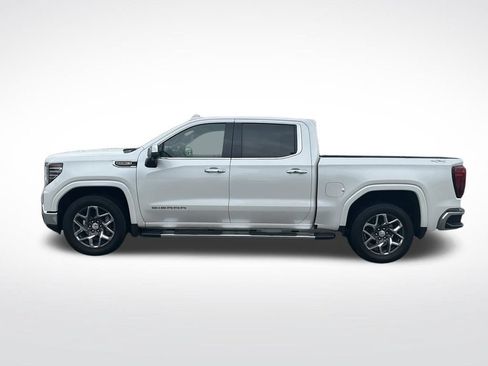 Used 2025 GMC Sierra 1500 SLT w/ SLT Premium Package AWD/4WD image 3