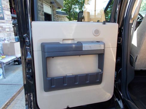 Used 2014 Ford F250 Lariat w/ Lariat Ultimate Package AWD/4WD image 14