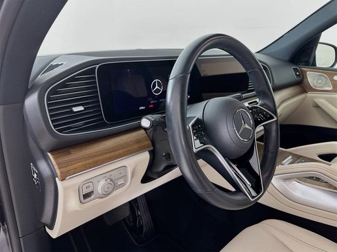 Certified 2025 Mercedes-Benz GLE 350 4MATIC image 10