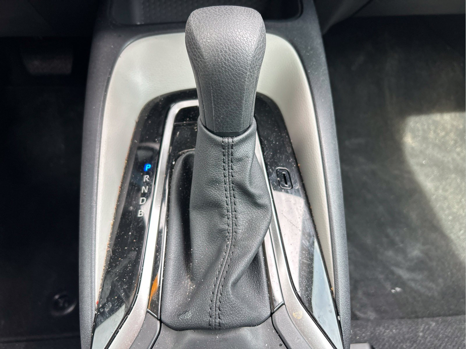 Used 2026 Toyota Corolla LE FWD image 17