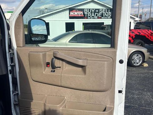 Used 2021 Chevrolet Express 2500 w/ Safety Package image 22