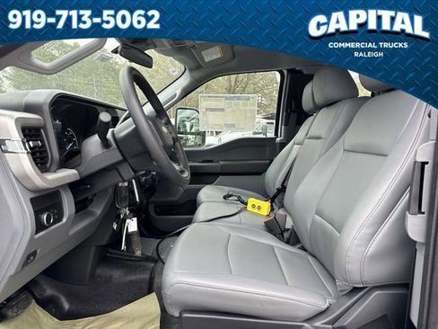 New 2026 Ford F550 4x4 Supercab Super Duty image 21