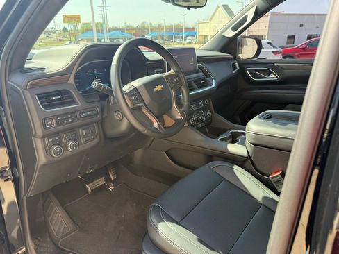 Used 2024 Chevrolet Tahoe High Country image 31