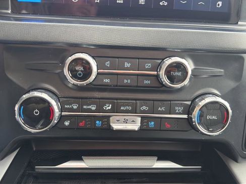 Certified 2024 Ford F350 Limited w/ FX4 Off-Road Package AWD/4WD image 34