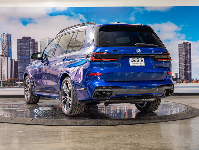 Used 2026 BMW X7 M60i w/ M Sport Professional Package AWD/4WD image 9
