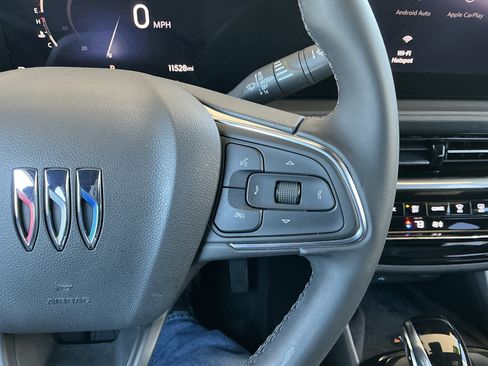 Used 2024 Buick Envista Avenir image 13