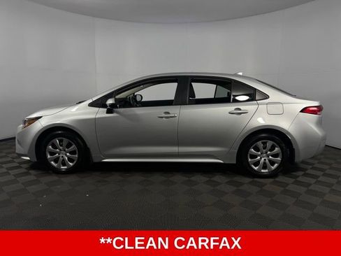 Used 2026 Toyota Corolla LE image 5