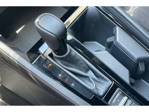 Used 2024 Honda Accord Sport image 31