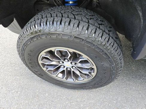 Used 2019 Chevrolet Colorado ZR2 AWD/4WD image 10
