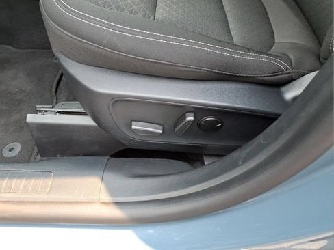Used 2024 Ford Escape Active AWD/4WD image 21